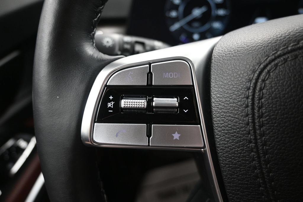 Certified 2025 Kia Telluride SX Prestige AWD/4WD image 28