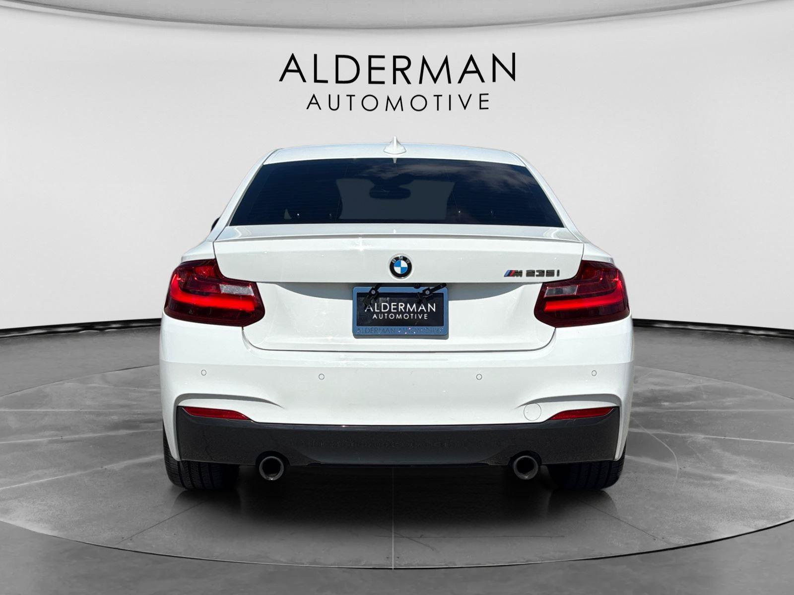 Used 2015 BMW M235i Coupe w/ Premium Package RWD image 4
