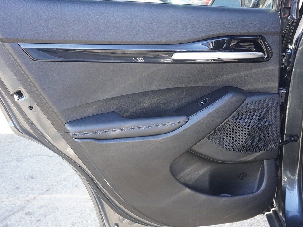 Used 2023 Kia Seltos S image 19