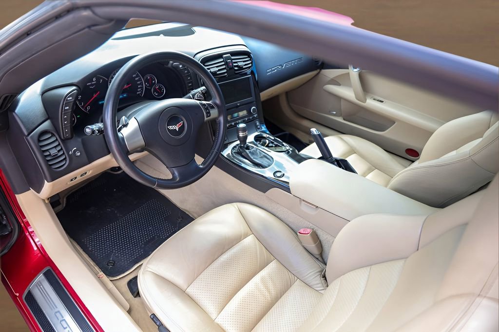 Used 2008 Chevrolet Corvette Coupe w/ Preferred Equipment Group image 10