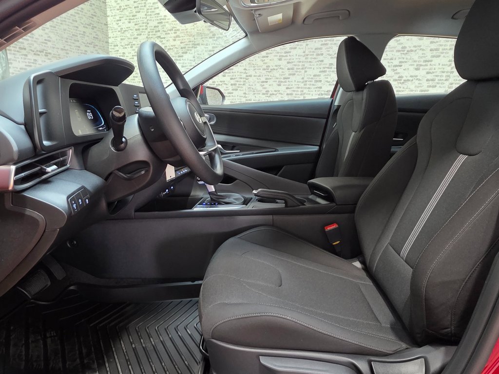 New 2026 Hyundai Elantra SE image 9