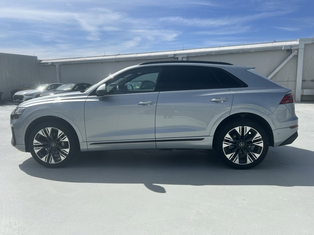 New 2025 Audi Q8 Premium Plus image 3