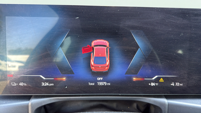 Used 2023 BMW i4 eDrive40 RWD image 17