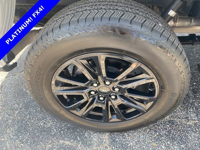 Used 2025 Ford F150 Platinum w/ FX4 Off-Road Package image 19