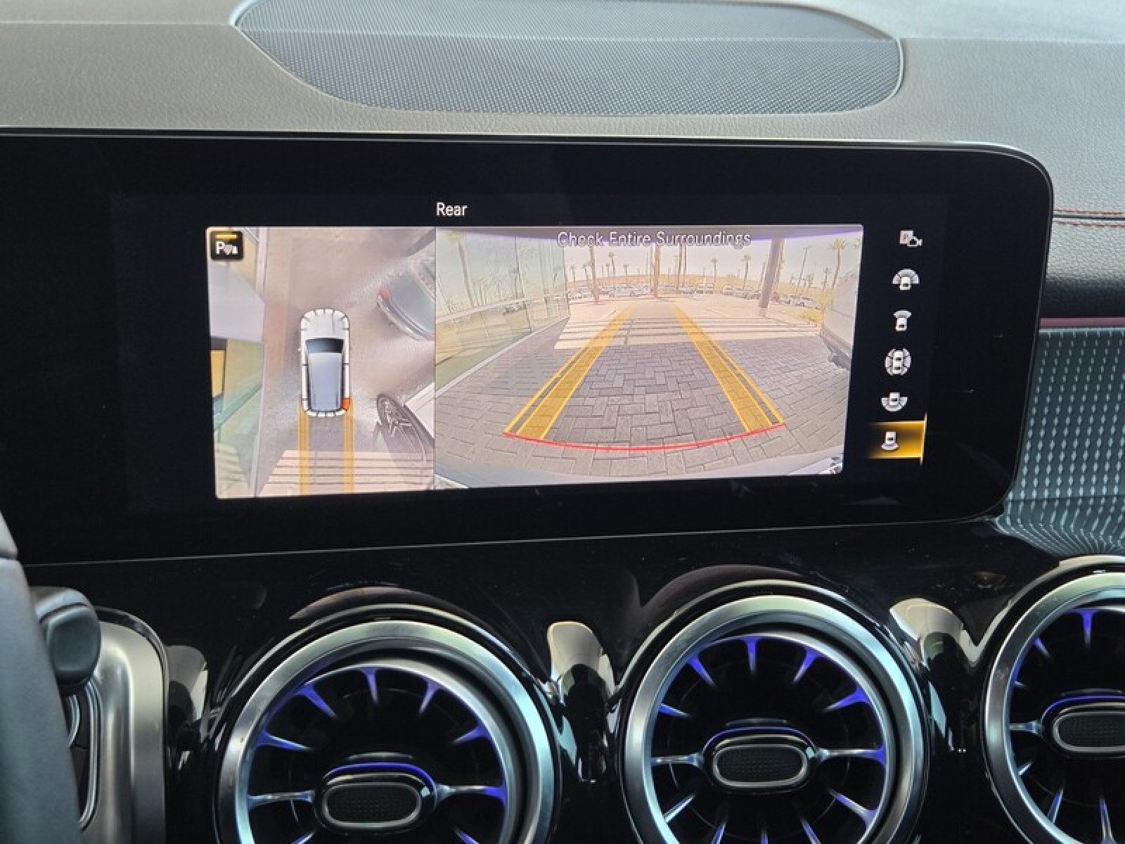 Certified 2023 Mercedes-Benz EQB 300 4MATIC image 30