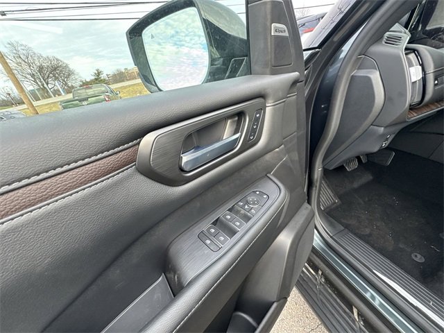 New 2026 Nissan Armada SL image 13