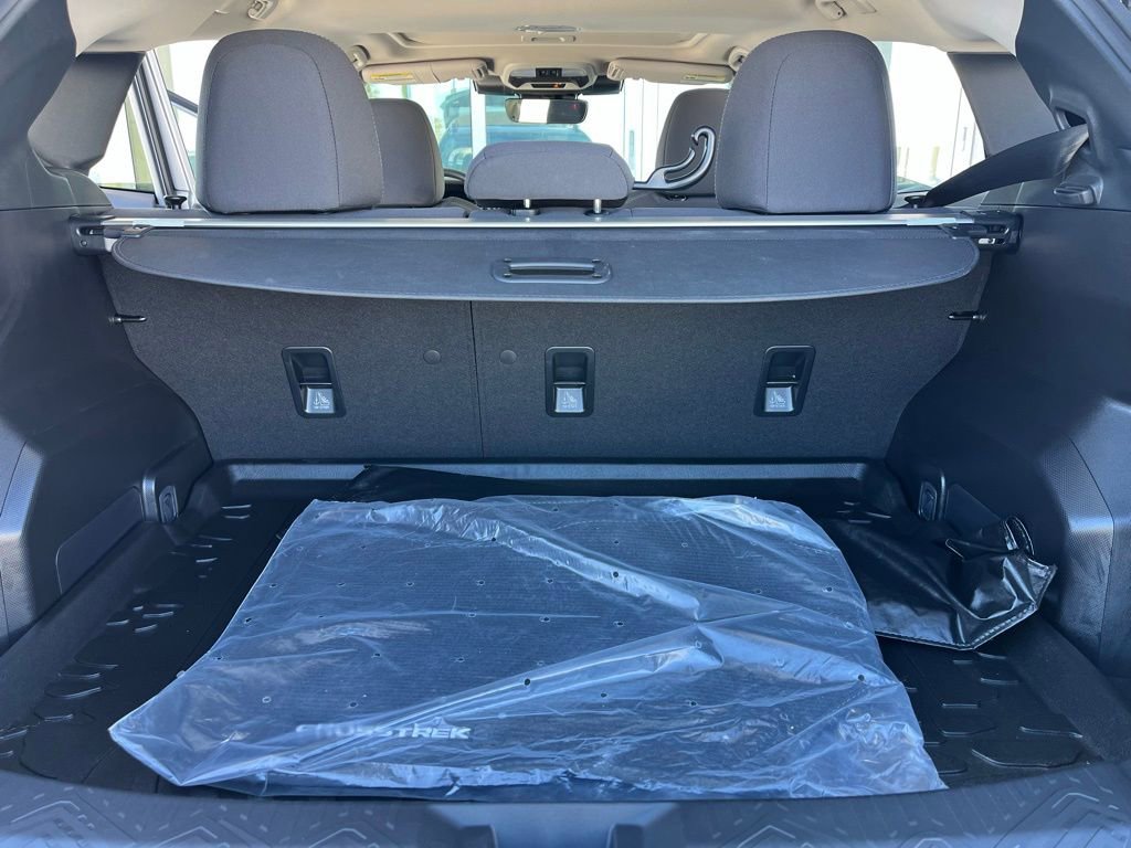 Certified 2025 Subaru Crosstrek 2.0i Premium image 16