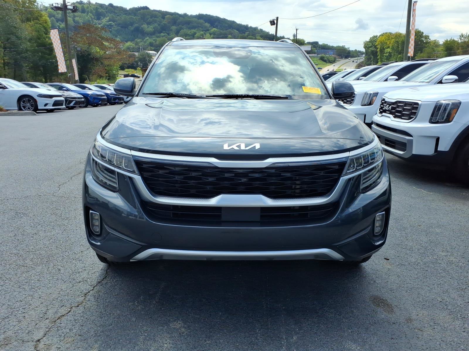 Used 2023 Kia Seltos SX AWD/4WD image 9