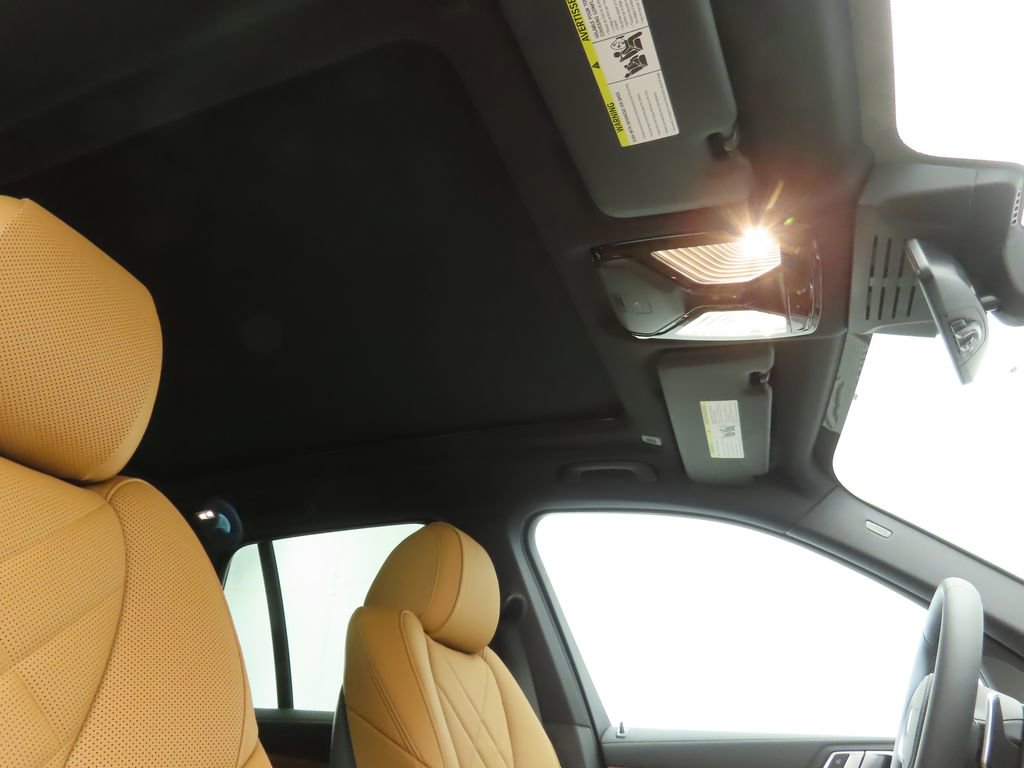 New 2026 BMW X5 sDrive40i w/ M Sport Package image 18