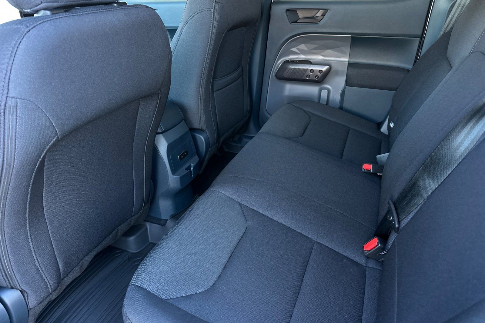 New 2025 Ford Maverick XL w/ Equipment Group 101A image 11