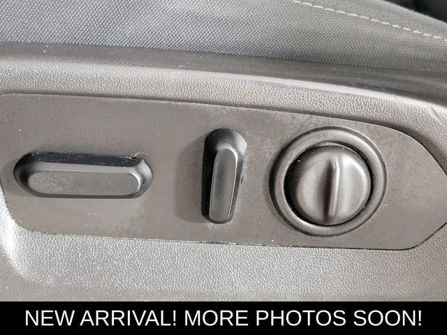 Used 2021 Chevrolet Silverado 1500 LT image 14