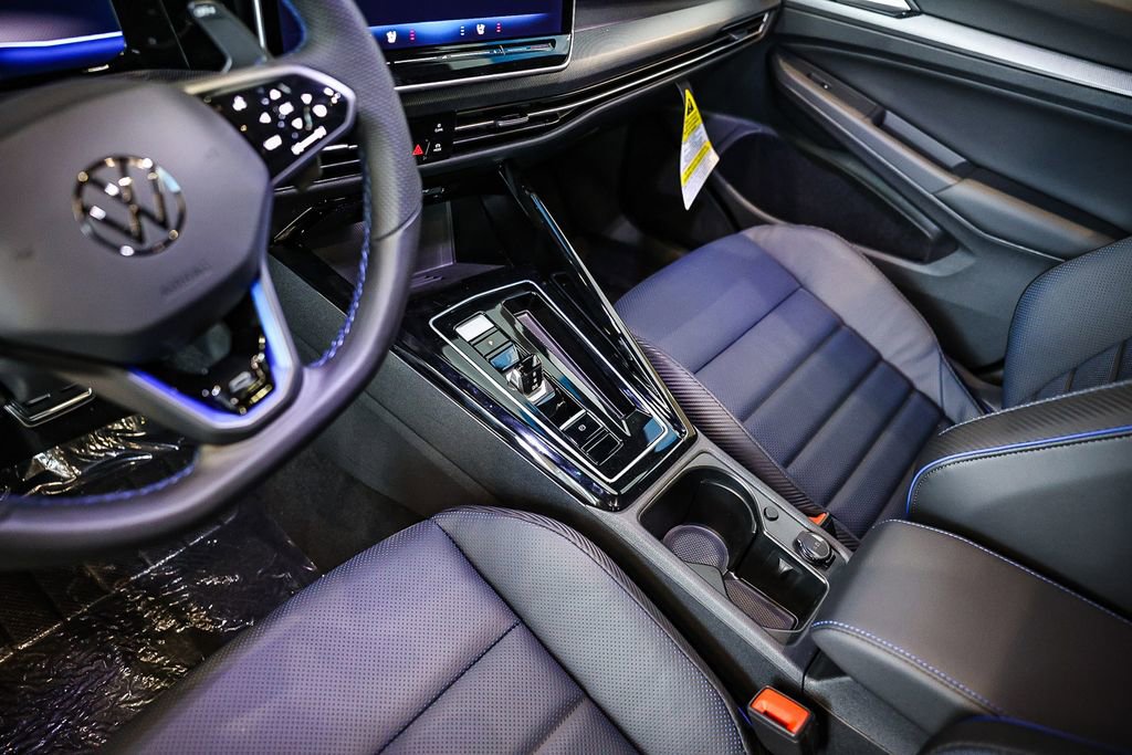 New 2026 Volkswagen Golf image 29