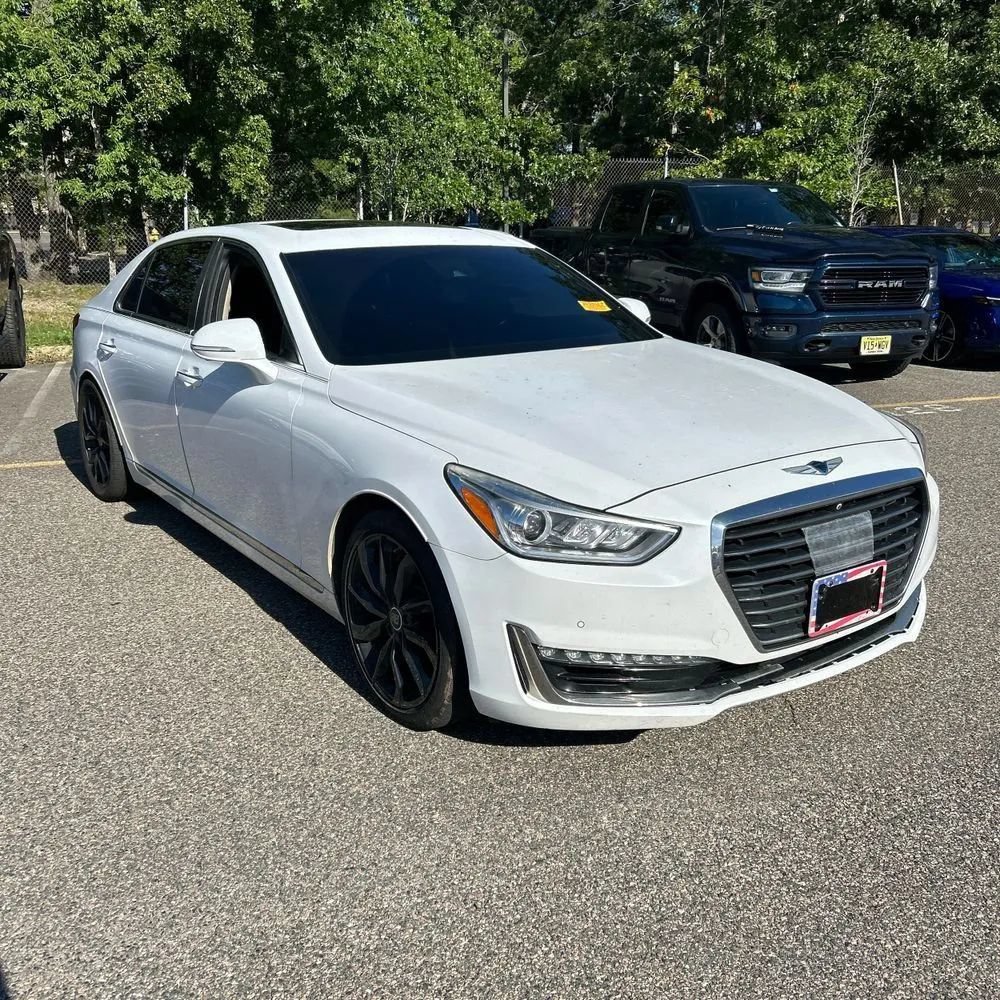 Used 2017 Genesis G90 5.0 Ultimate AWD/4WD image 12