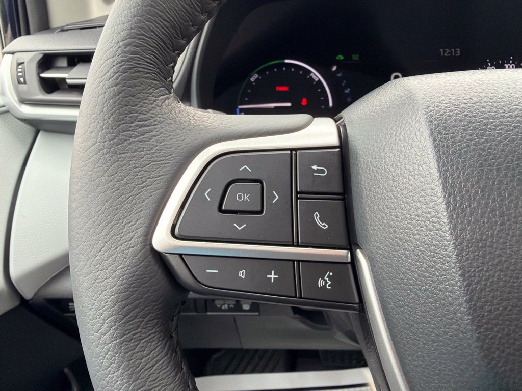 Used 2026 Toyota Sienna XLE AWD/4WD image 29