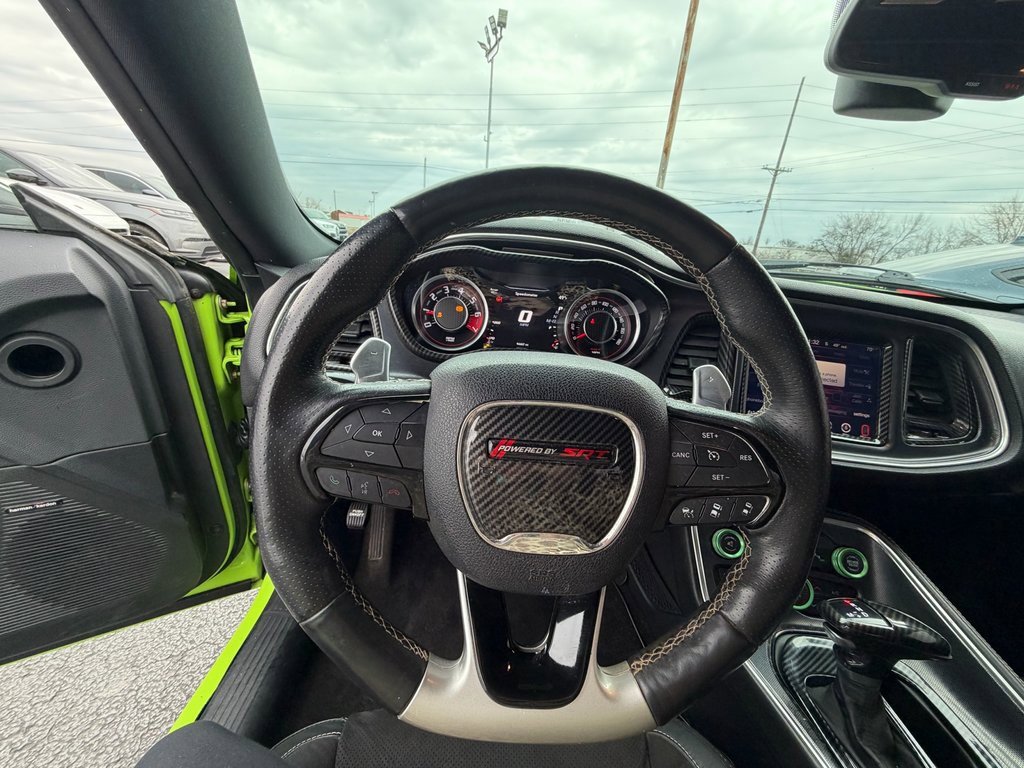 Used 2015 Dodge Challenger SRT w/ Technology Group image 15
