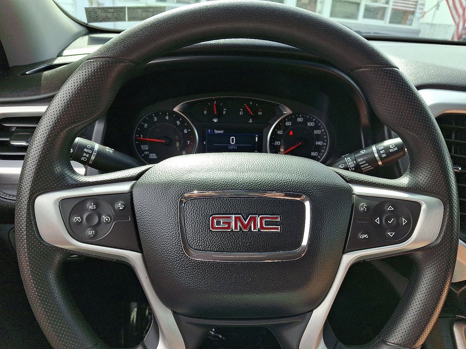 Used 2023 GMC Acadia SLE w/ Driver Convenience Package image 21