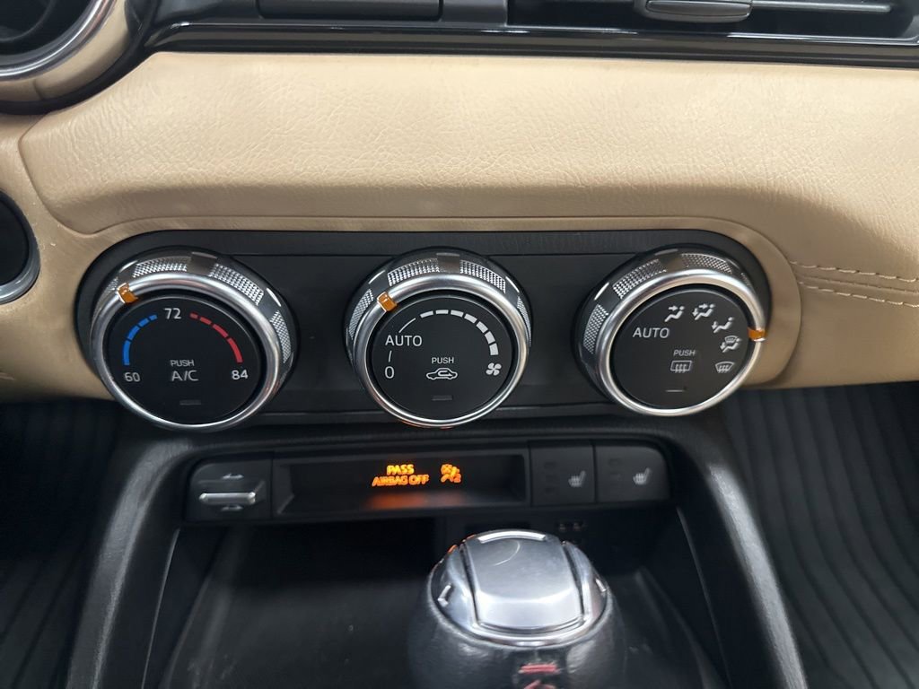 Used 2017 MAZDA MX-5 Miata RF Grand Touring image 29