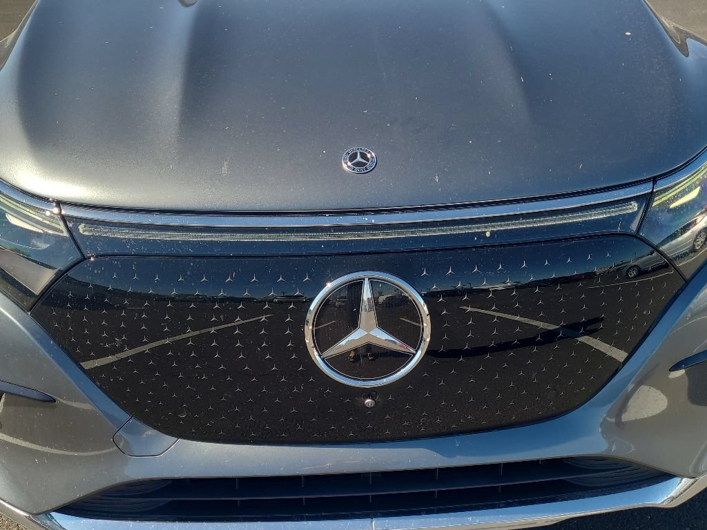 Certified 2023 Mercedes-Benz EQS 450+ SUV image 3