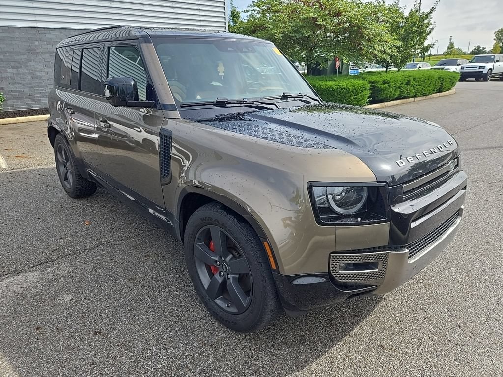 Used 2021 Land Rover Defender 110 X AWD/4WD image 3