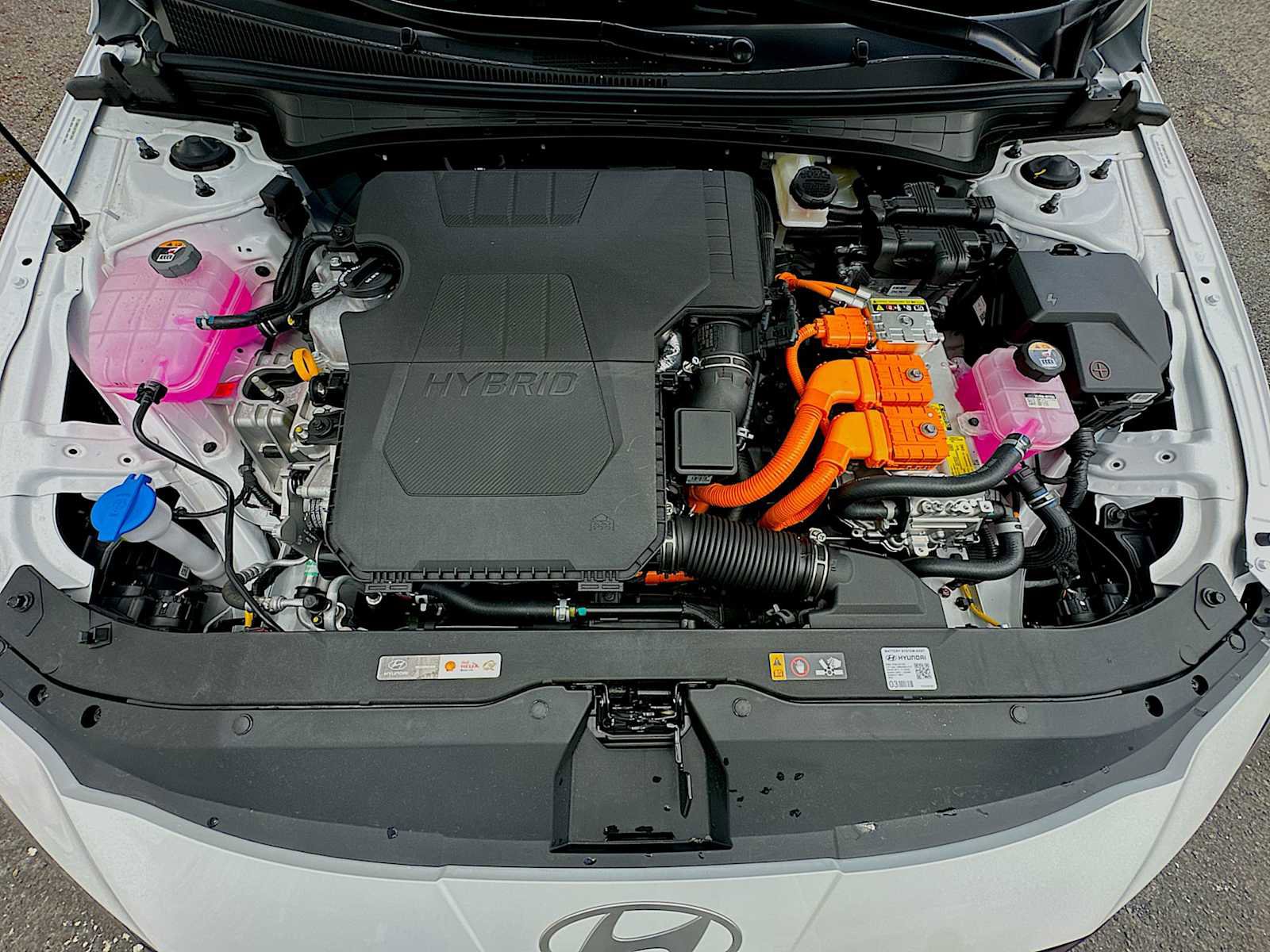 New 2026 Hyundai Elantra Hybrid FWD image 17