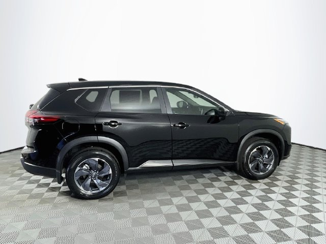 Used 2026 Nissan Rogue SV FWD image 9