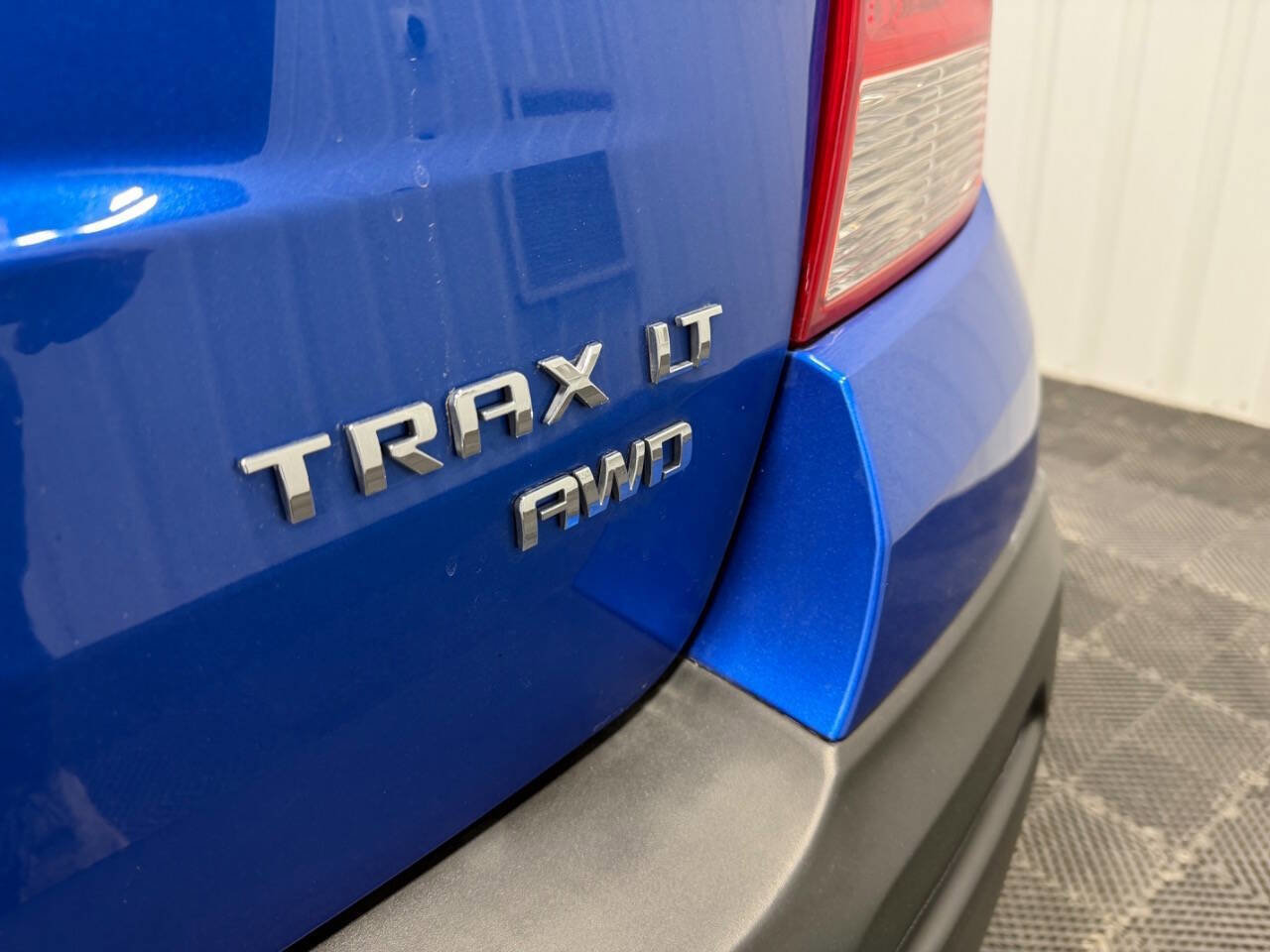 Used 2016 Chevrolet Trax LT w/ LT Convenience Package image 5