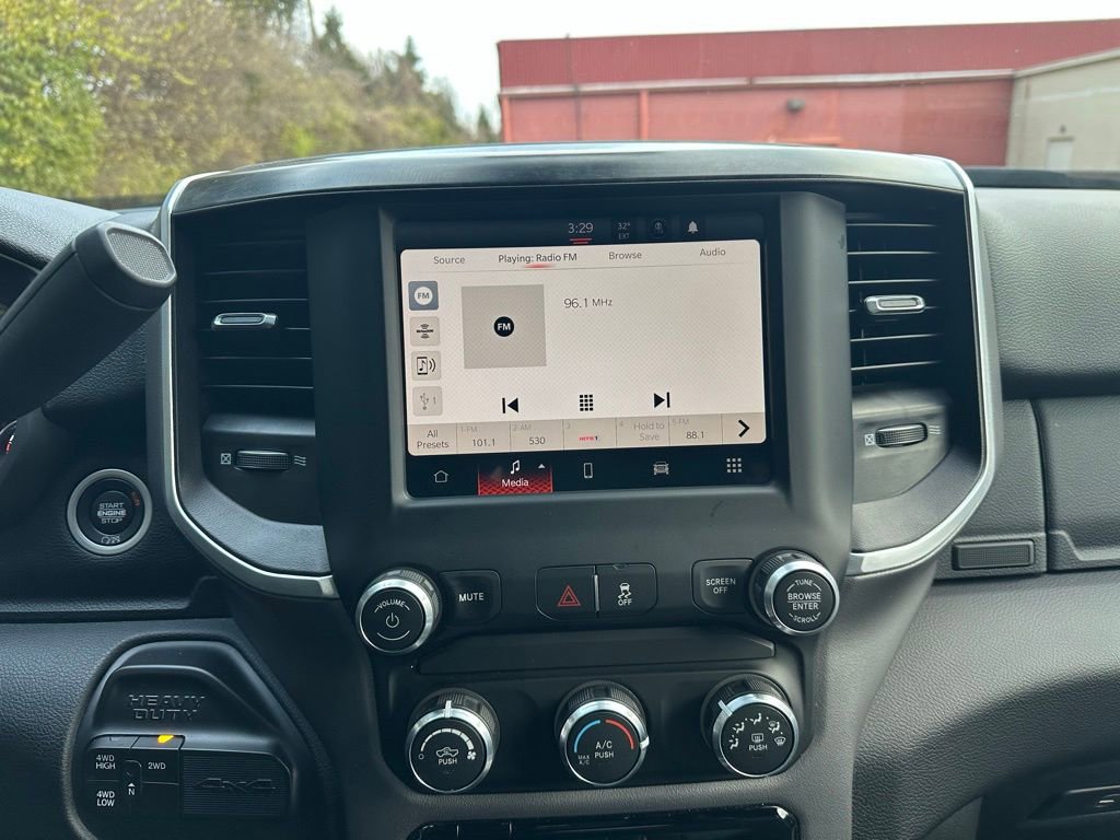 Used 2024 RAM 2500 Big Horn image 23