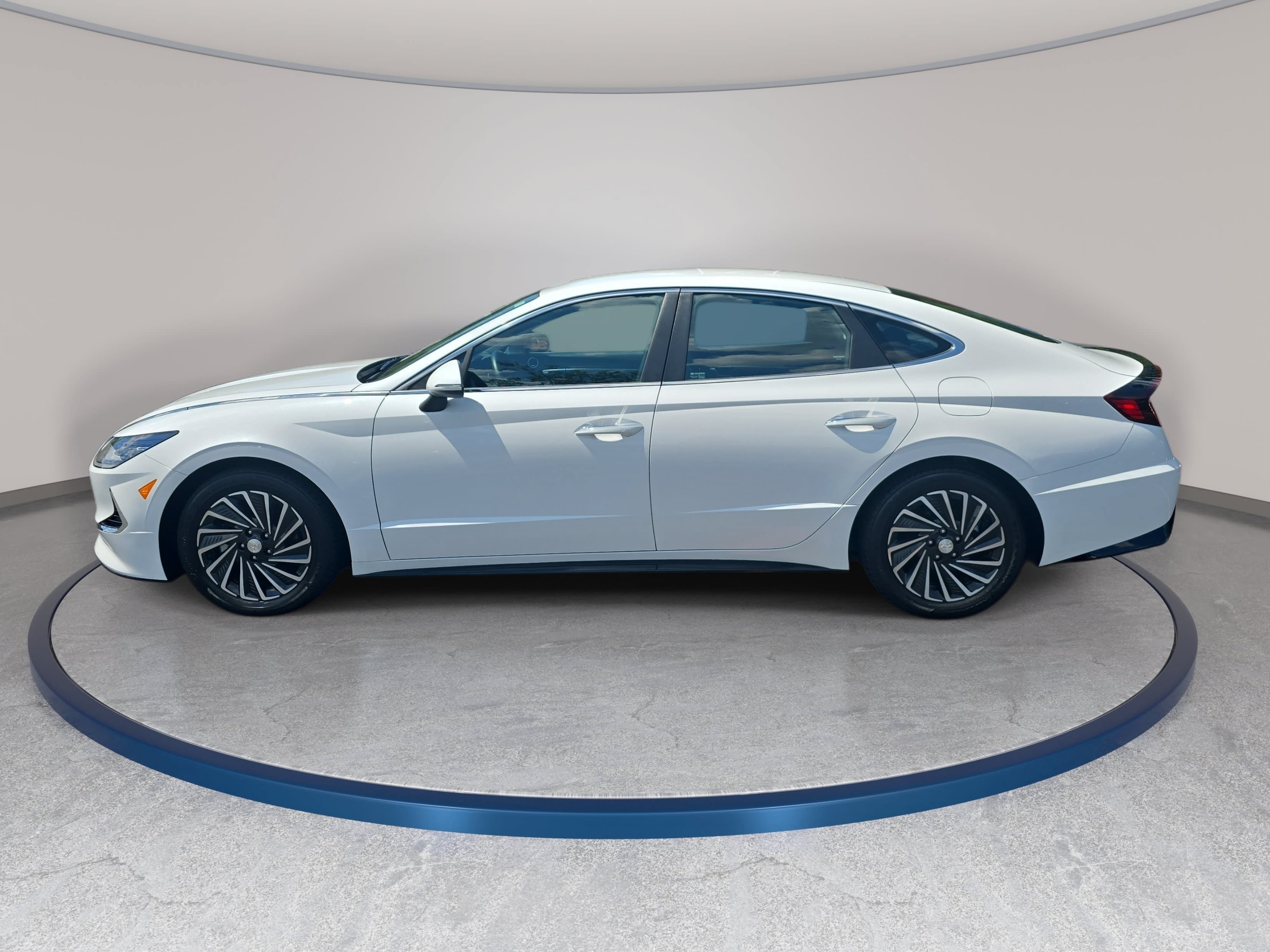 Used 2023 Hyundai Sonata SEL w/ Cargo Package FWD image 8