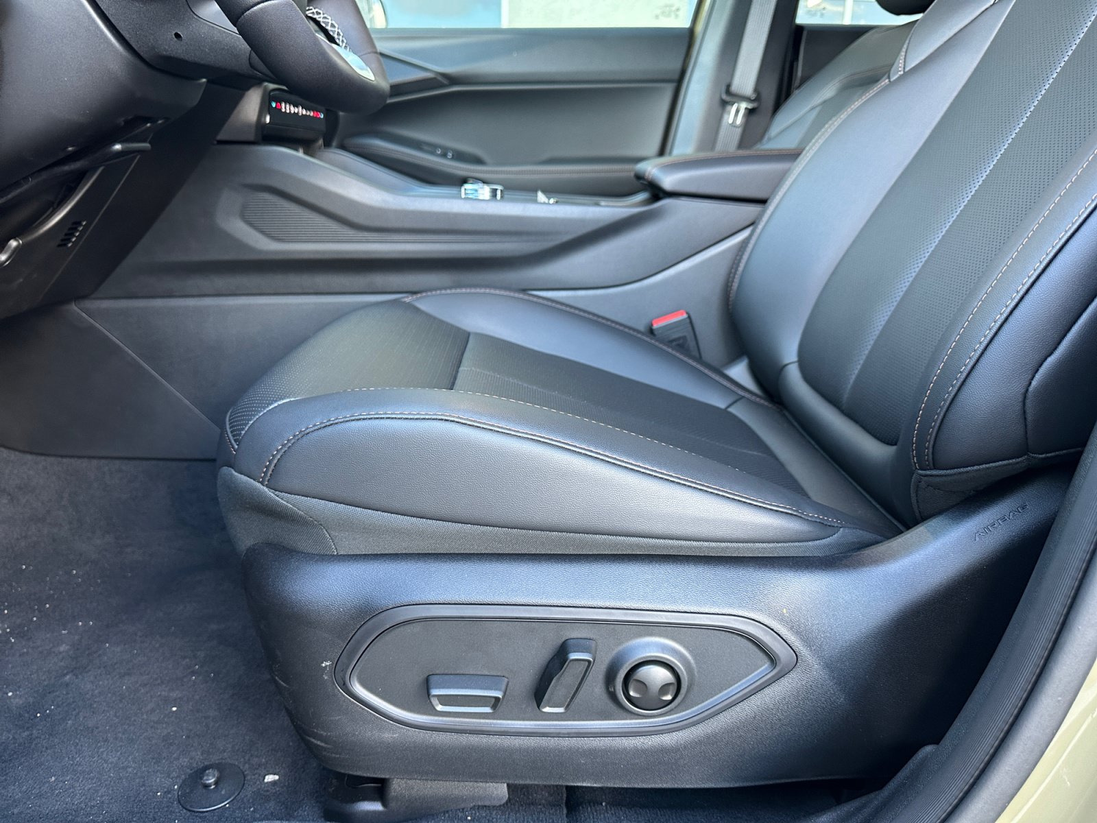 New 2026 Jeep Cherokee Limited AWD/4WD image 12