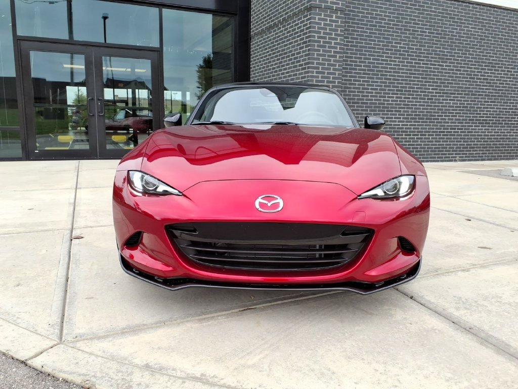 New 2026 MAZDA MX-5 Miata Club w/ Brembo/BBS/Recaro Package RWD image 2