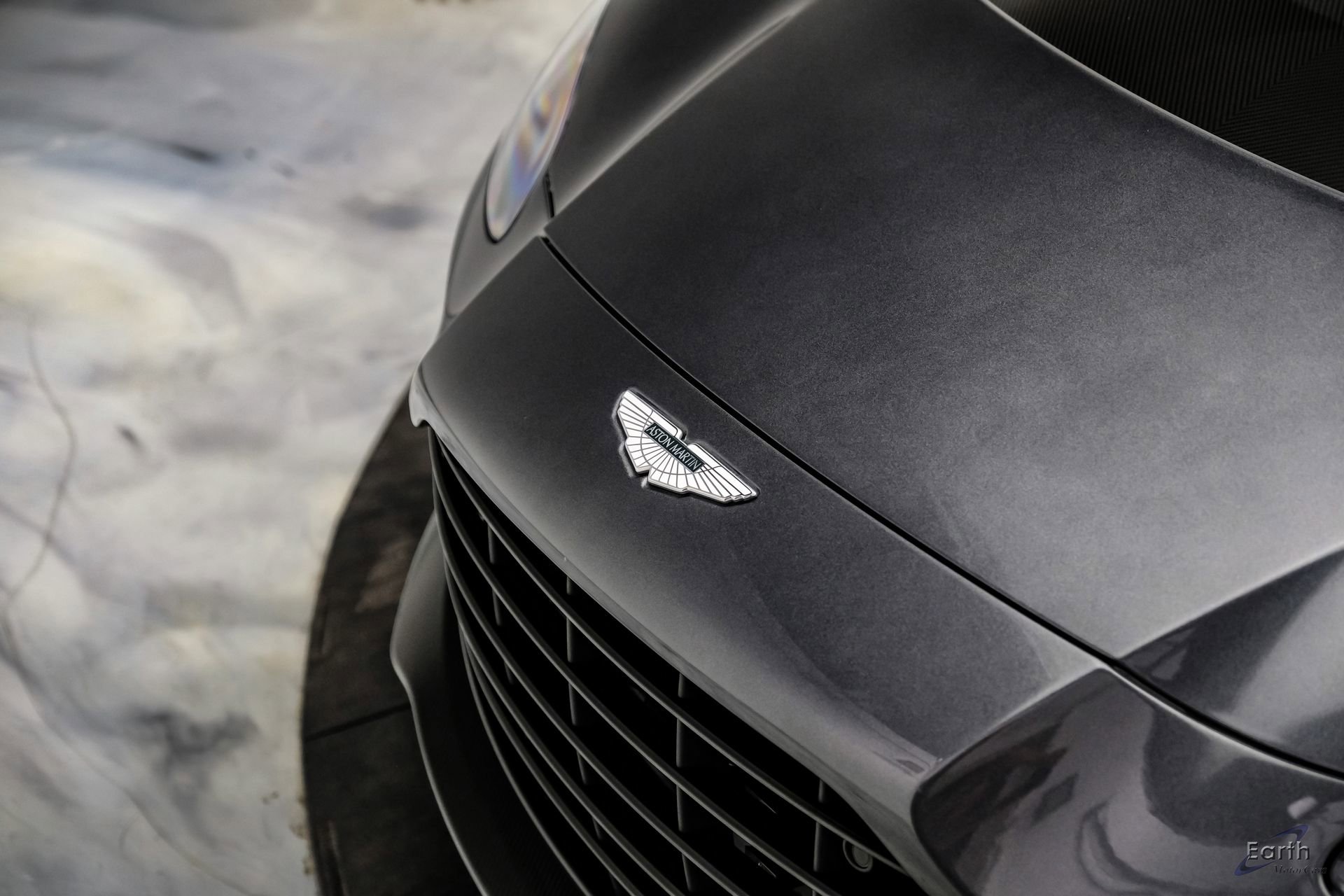 Used 2023 Aston Martin V12 Vantage RWD image 37