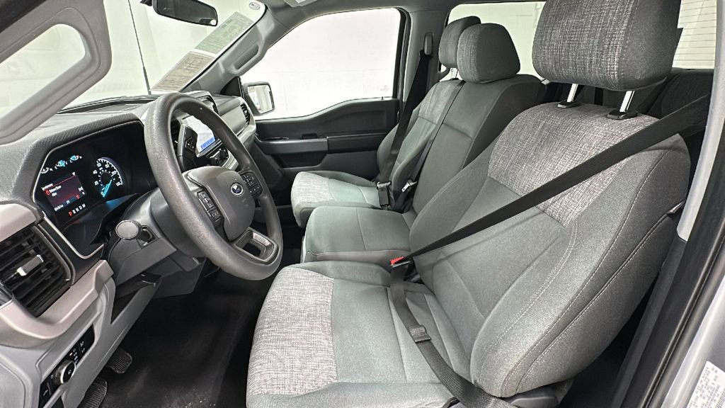 Used 2023 Ford F150 XLT image 9