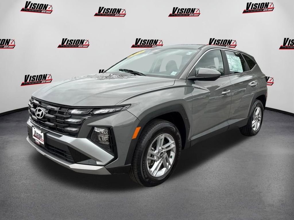 Used 2025 Hyundai Tucson SE