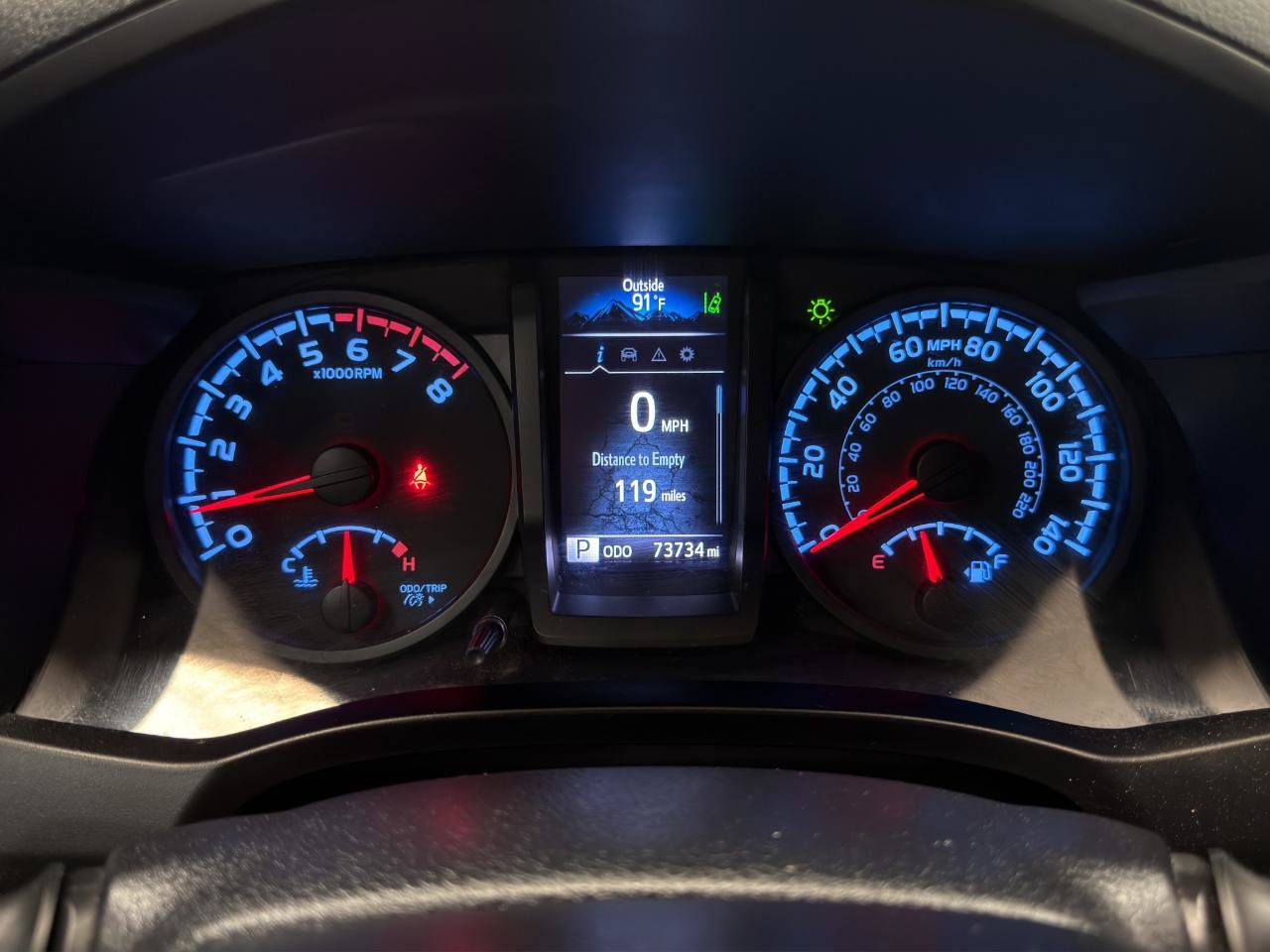 Used 2021 Toyota Tacoma SR w/ SR Convenience Package RWD image 14