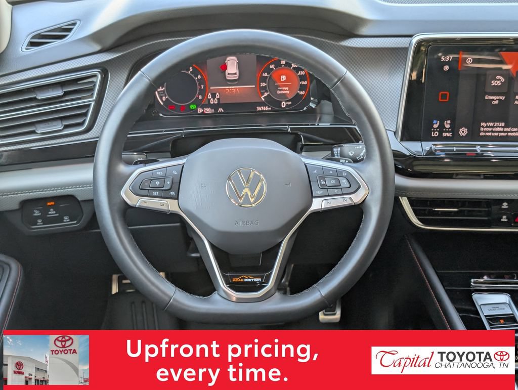 Used 2024 Volkswagen Atlas Peak Edition SE AWD/4WD image 16