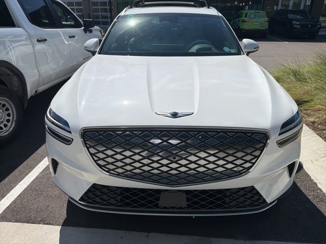 Used 2025 Genesis Electrified GV70 w/ Prestige Package AWD/4WD image 2