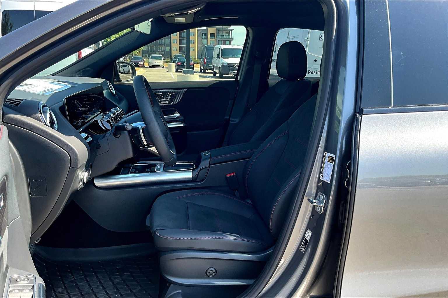 Certified 2026 Mercedes-Benz GLA 250 image 9