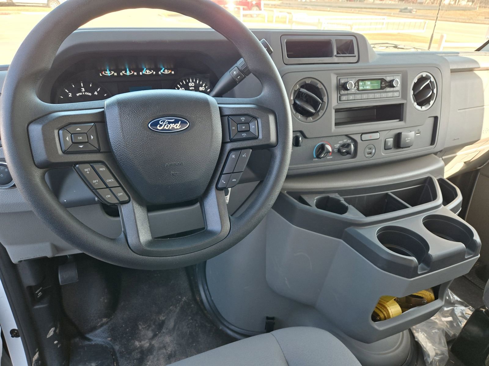 New 2025 Ford E-350 and Econoline 350 Super Duty w/ Power Equipment Group RWD image 10