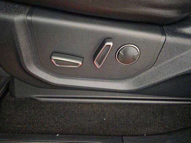 Used 2020 Ford F150 Raptor w/ Equipment Group 802A Luxury image 72