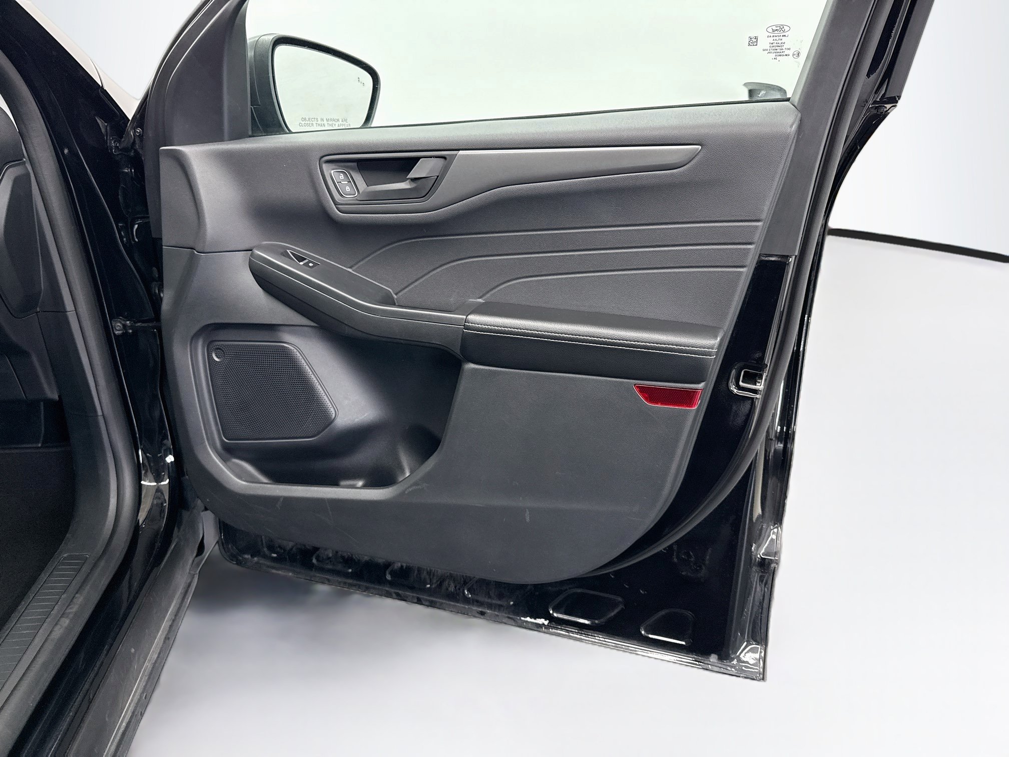 Used 2025 Ford Escape Active FWD image 33