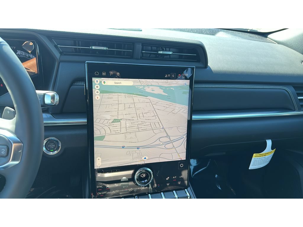 New 2026 GMC Terrain Elevation w/ Elevation Premium Package AWD/4WD image 14