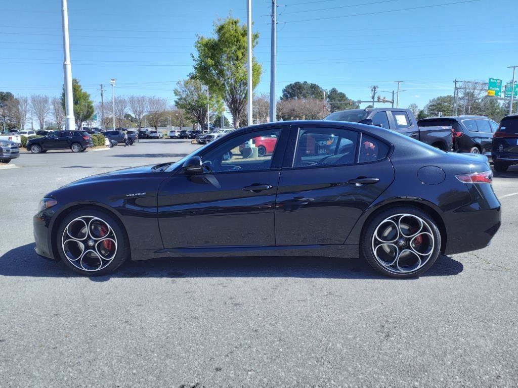 New 2025 Alfa Romeo Giulia RWD image 16