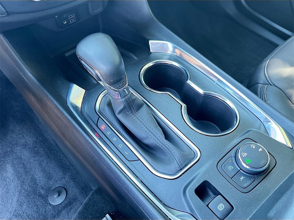 Used 2023 Chevrolet Traverse High Country image 17