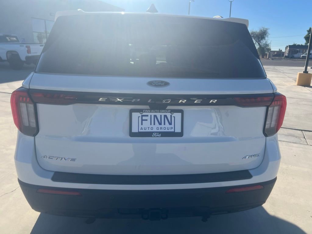 New 2026 Ford Explorer Active image 4