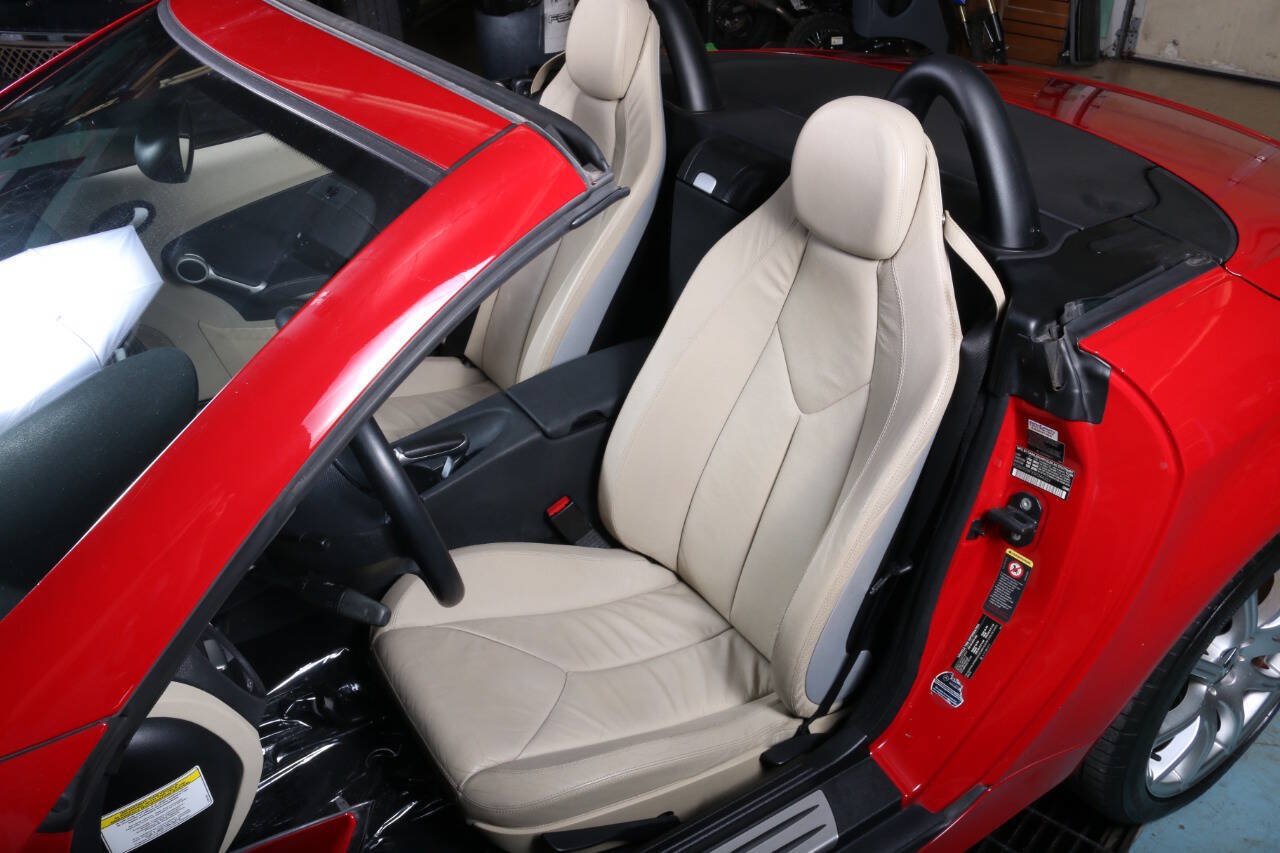 Used 2005 Mercedes-Benz SLK 350 w/ Entertainment Pkg image 46