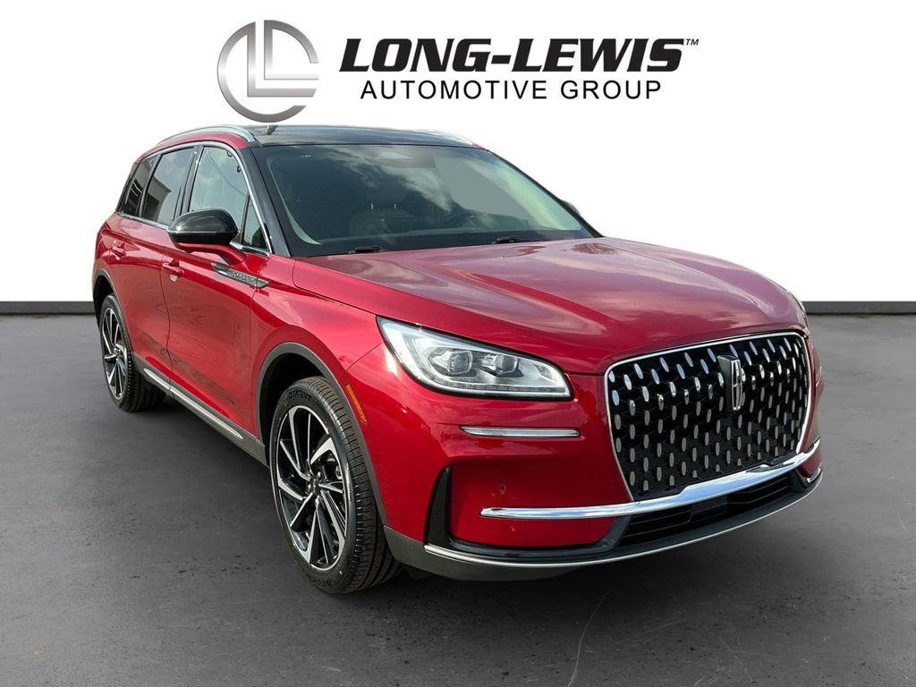 Certified 2023 Lincoln Corsair Reserve w/ Equipment Group 201A image 10