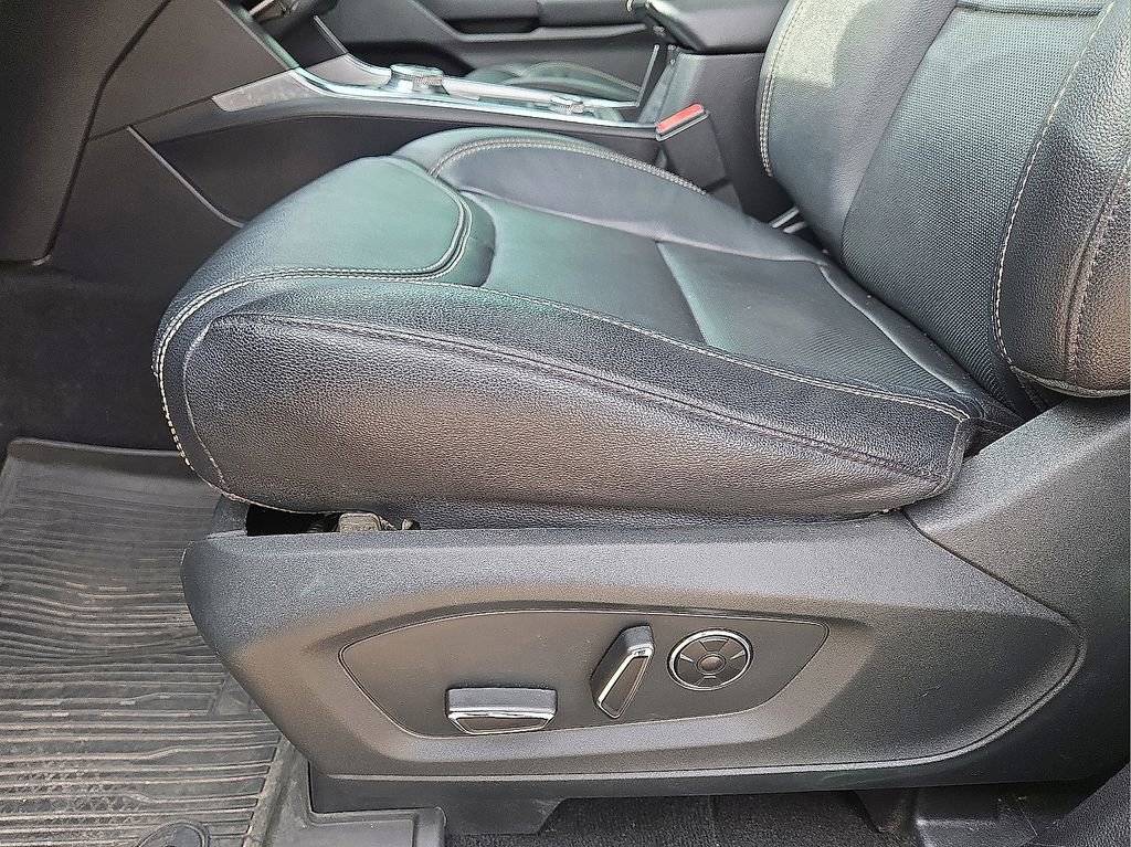 Used 2020 Ford Explorer ST w/ Premium Technology Package image 25