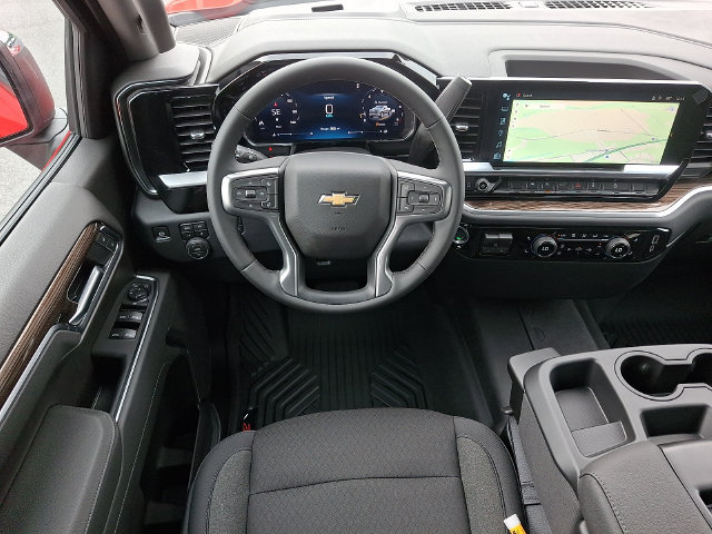 New 2026 Chevrolet Silverado 1500 LT w/ Z71 Off-Road Package AWD/4WD image 7