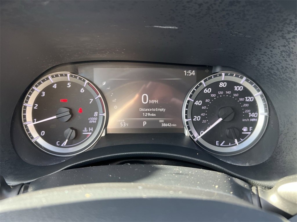 Used 2023 Toyota Highlander L image 17