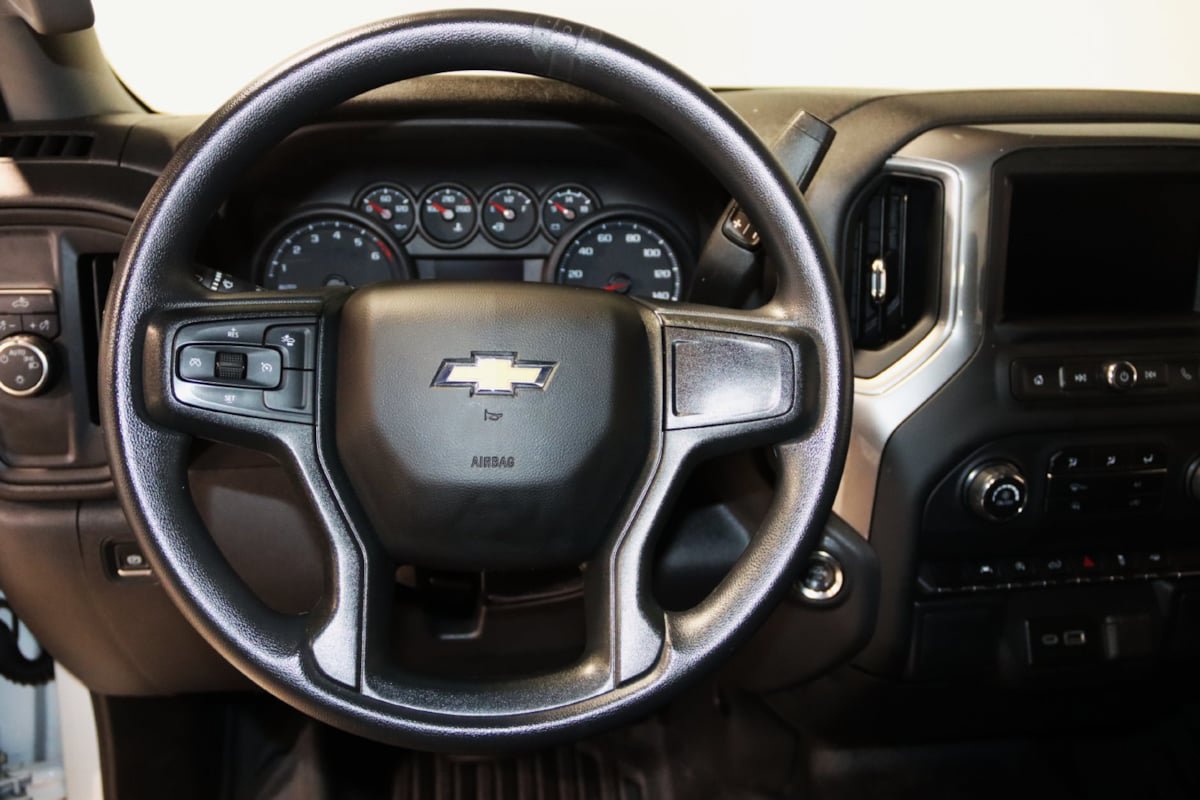 Used 2025 Chevrolet Silverado 1500 W/T RWD image 41